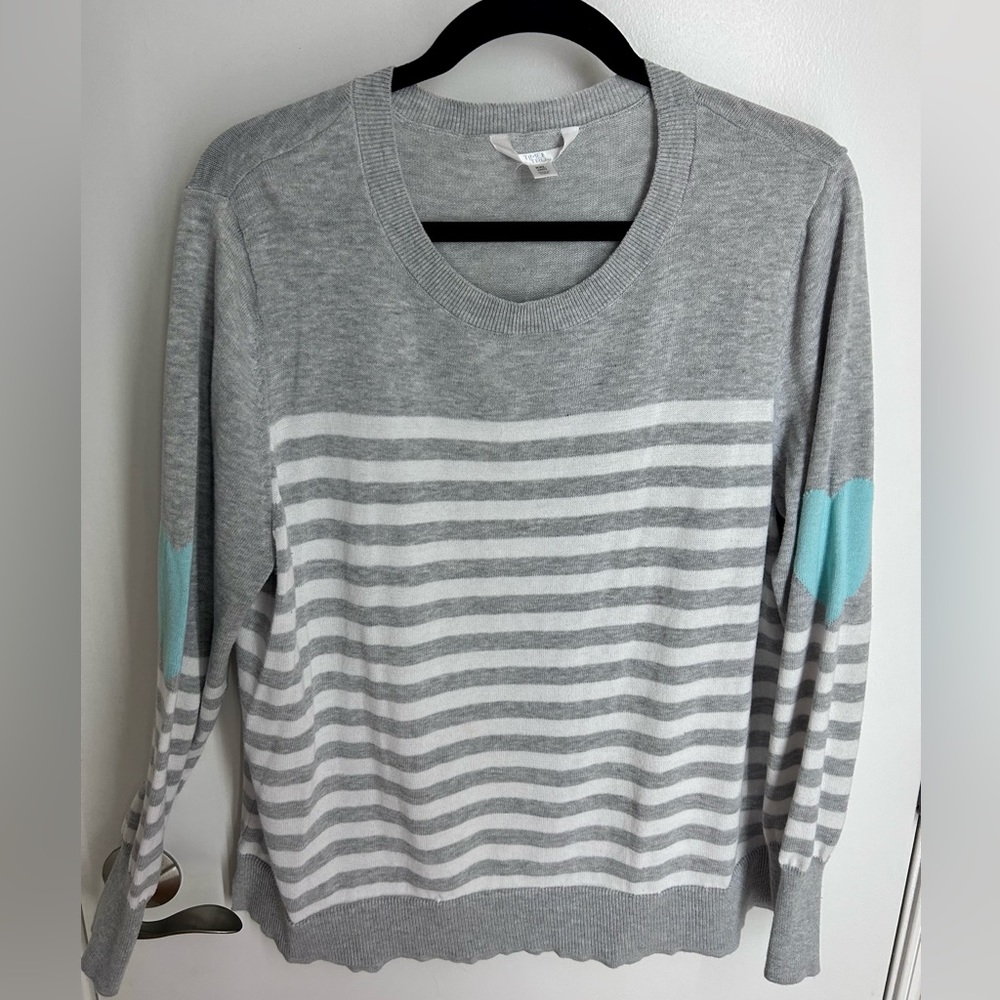 Time and Tru sweater